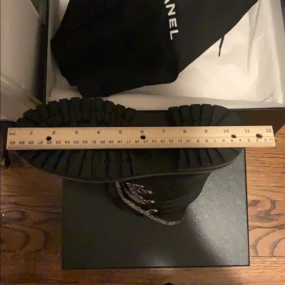Chanel lace up boots - Picture 8 of 8